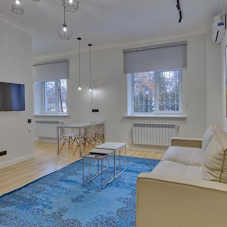 Opera Apartments Almaty Phòng bức ảnh