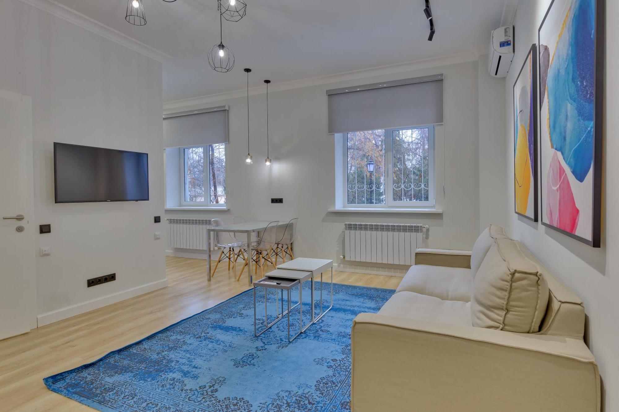 Opera Apartments Almaty Phòng bức ảnh