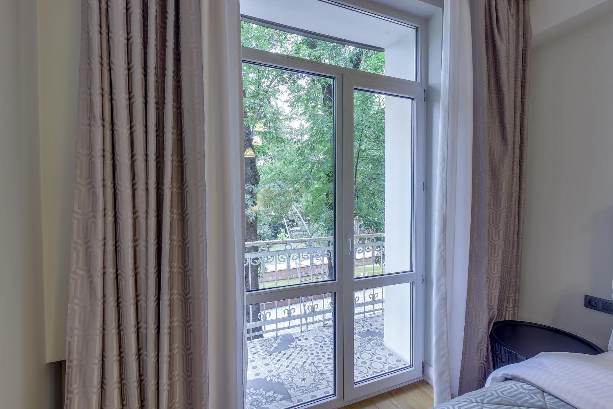 Opera Apartments Almaty Phòng bức ảnh