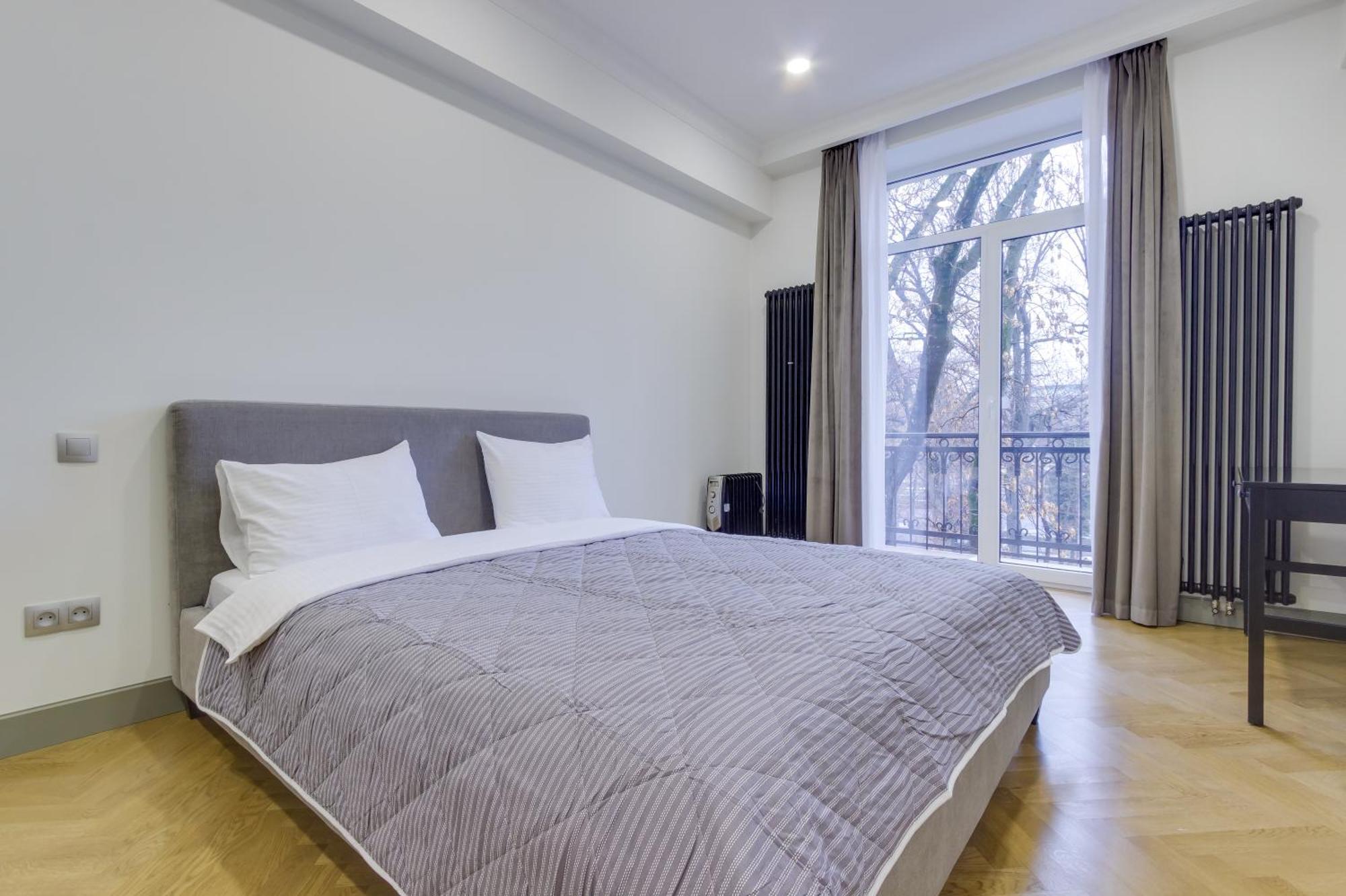 Opera Apartments Almaty Phòng bức ảnh