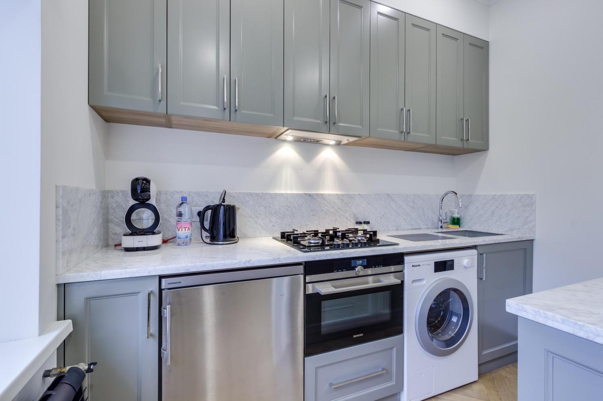 Opera Apartments Almaty Phòng bức ảnh