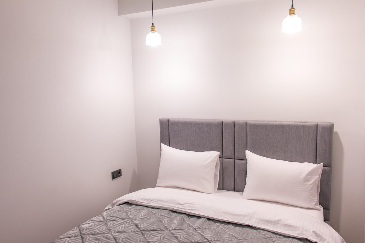 Opera Apartments Almaty Ngoại thất bức ảnh