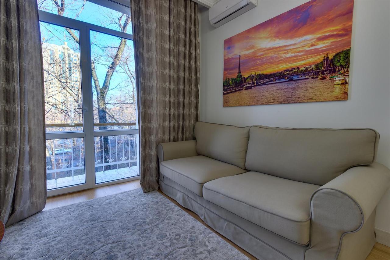 Opera Apartments Almaty Ngoại thất bức ảnh